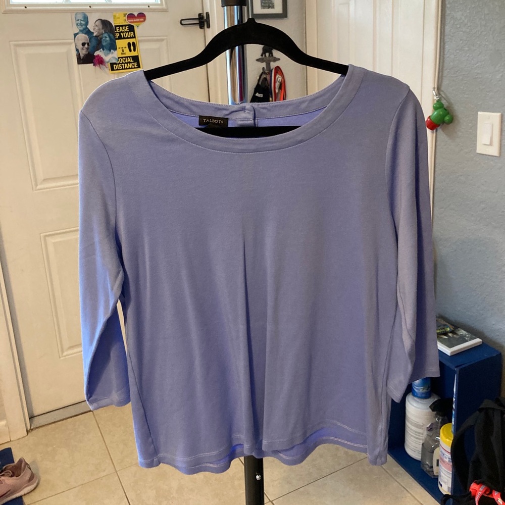 Women’s blue top